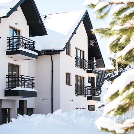 Pensjonat Zdrojowy Apartamenty 라프카 외부 사진