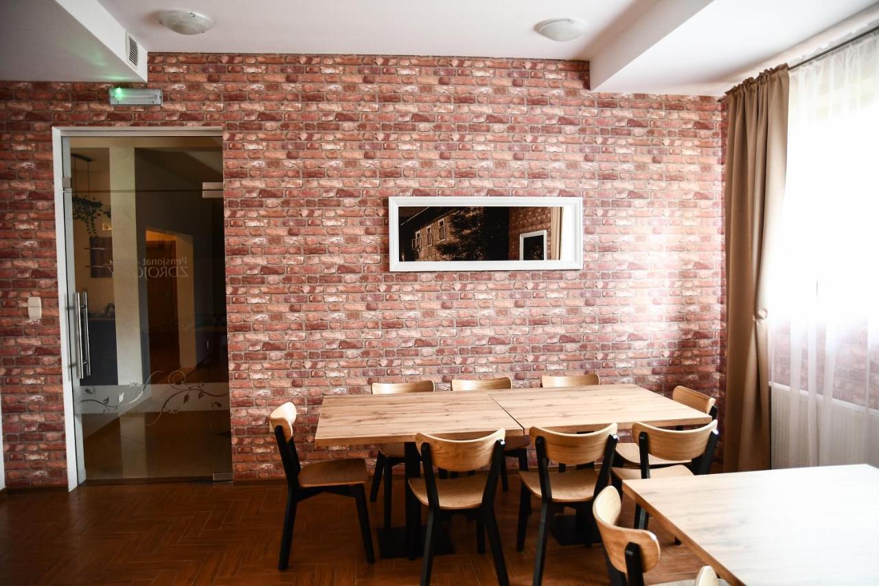 Pensjonat Zdrojowy Apartamenty 라프카 외부 사진