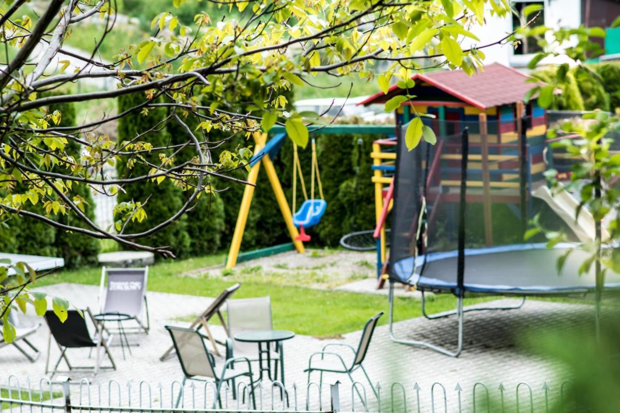 Pensjonat Zdrojowy Apartamenty 라프카 외부 사진